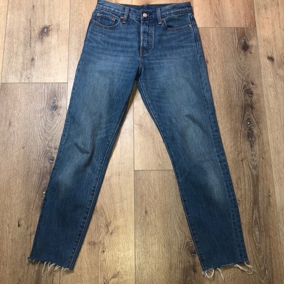 Levi’s Medium Wash Raw Hem Skinny Jeans Size 27 - Picture 3 of 11